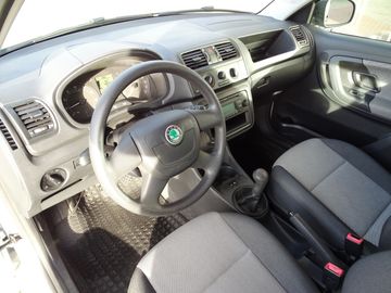 Skoda Fabia 1.2 Active Klima-el.FH-Allwetter-wenig km