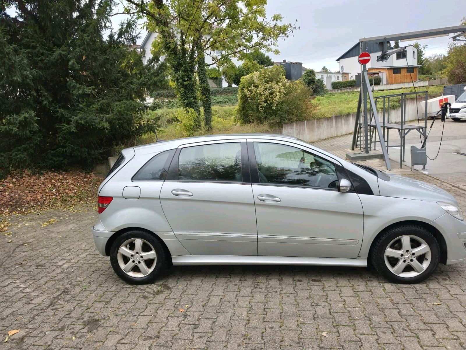 Mercedes-Benz B150 2005 — photo 7