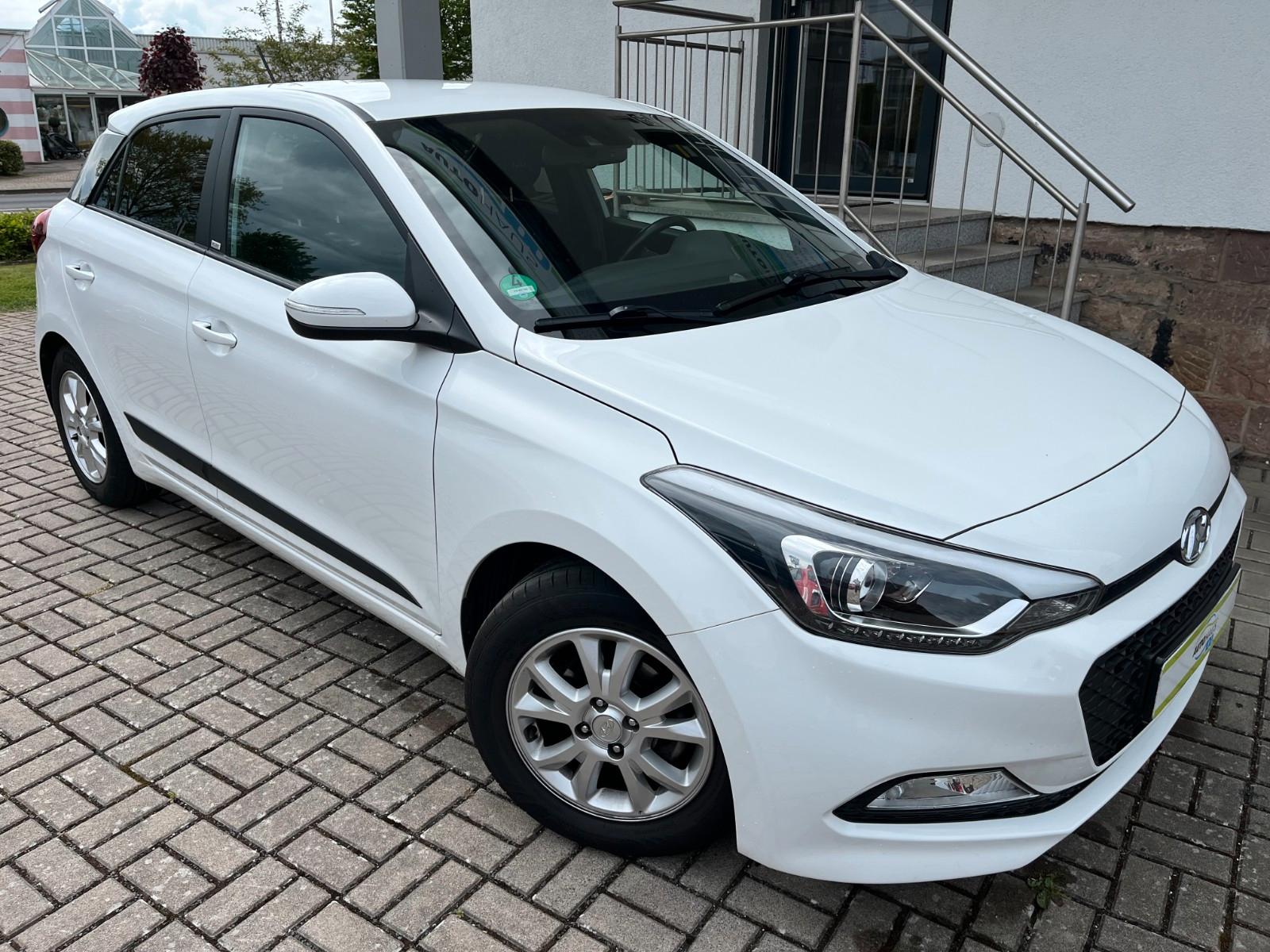 Hyundai i20 Passion°Sitzheizung°Alu°62 KW°1.Hd°