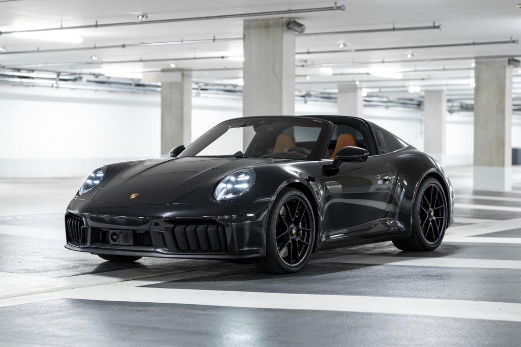 Porsche 992 911 Targa 4GTS Clubl-Sitzl-Lift-InnoD-Matrix