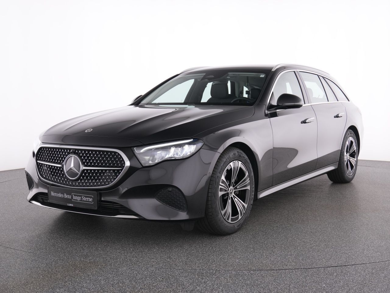 Mercedes-Benz E 220 d T Avantgarde+MBUX+LED+AHK+KeylGo+Amb+RFK imagem 2