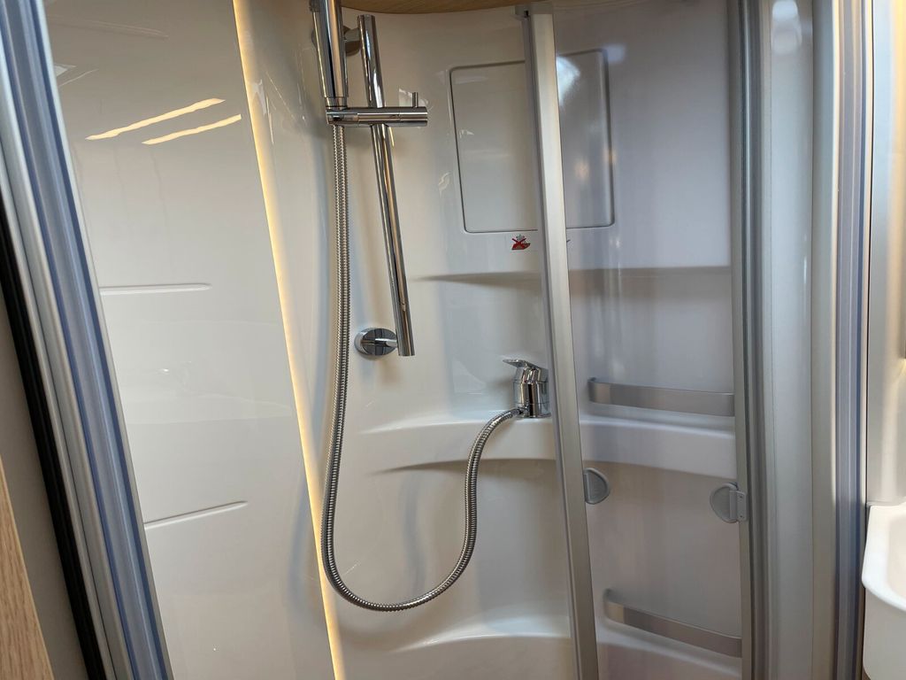 HYMER / ERIBA / HYMERCAR  