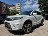 Suzuki Vitara 1.6 DiS Comfort 4x4/NAVI/R-CAM/KEY-GO/EU6 - Suzuki Vitara mit Diesel-Antrieb