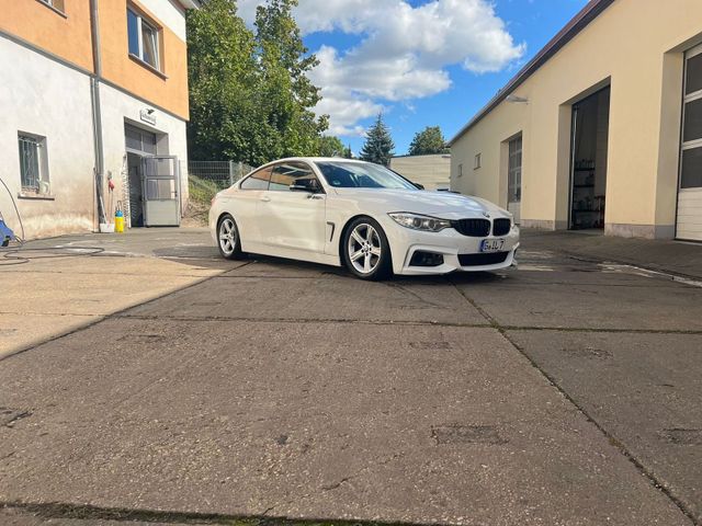 BMW 428i Coupé