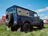 Land Rover Defender 110 TD4 Puma - blaue Land Rover Defender