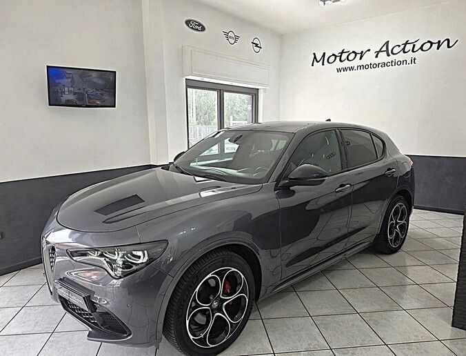 Alfa Romeo Stelvio 2.2 Turbodiesel 210 CV AT8 Q4 imagem 2