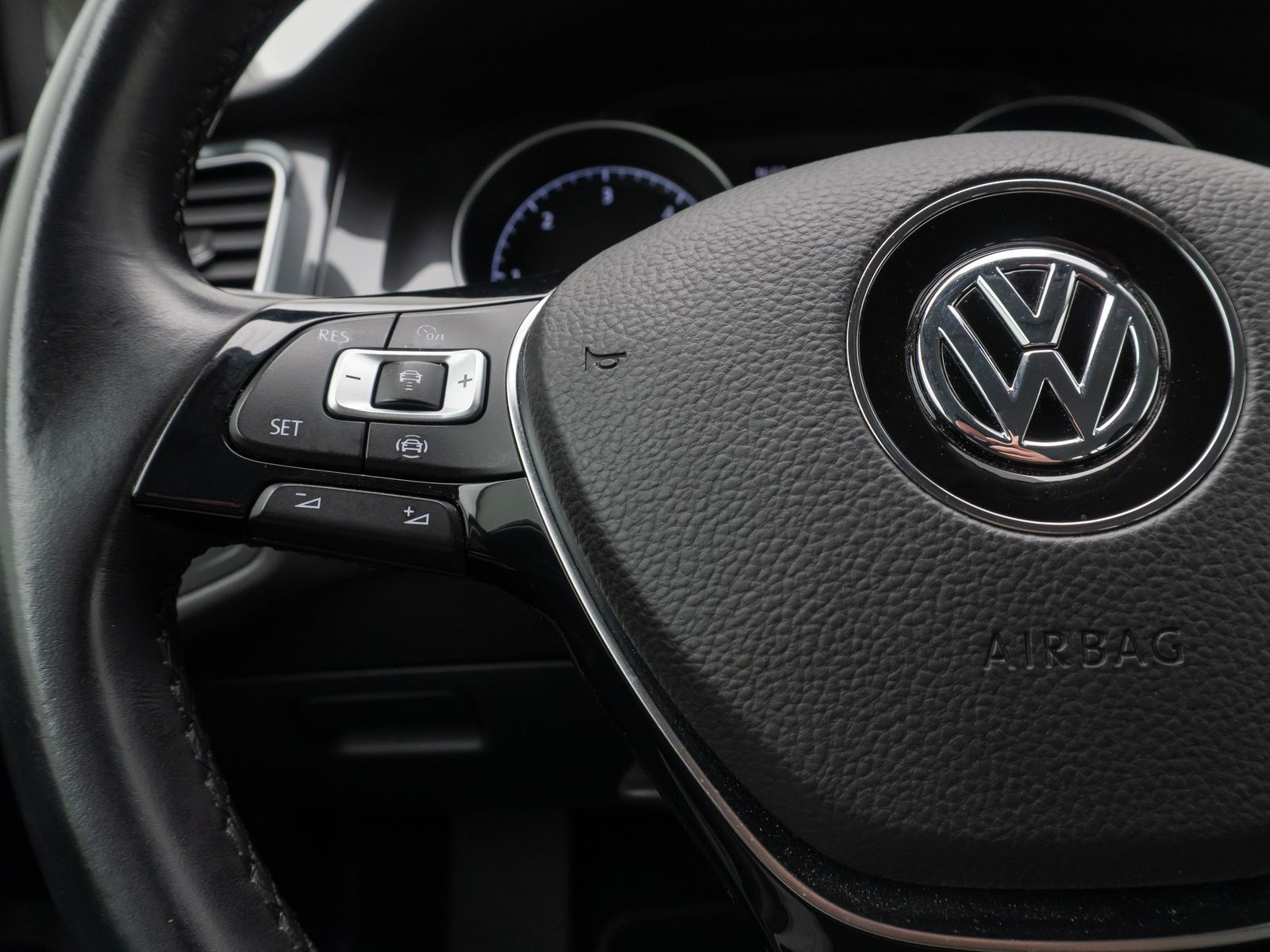 Fahrzeugabbildung Volkswagen Golf VII Variant Comfortline BMT/Start-Stopp PDC