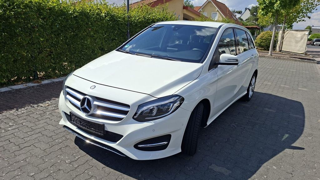 Image of Mercedes-Benz B 200