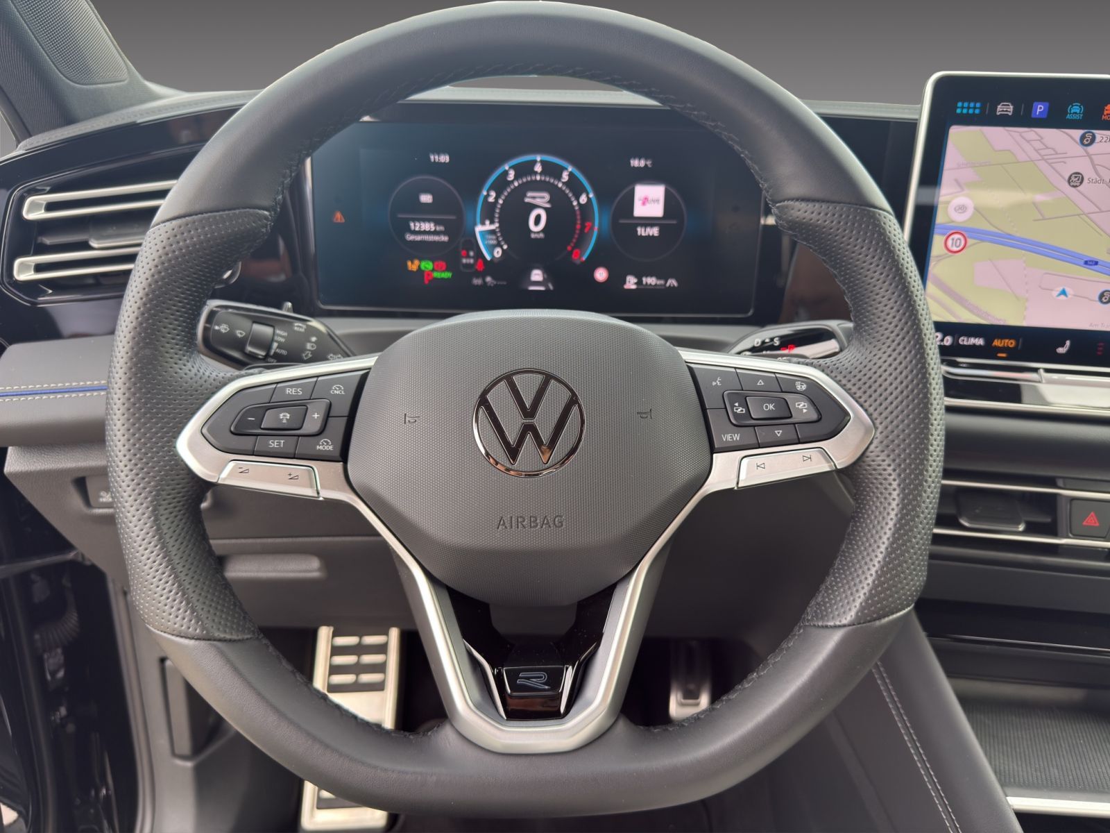 Volkswagen Tiguan R-Line 1.5 TSI DSG IQ.DRIVE NAVI foto 10