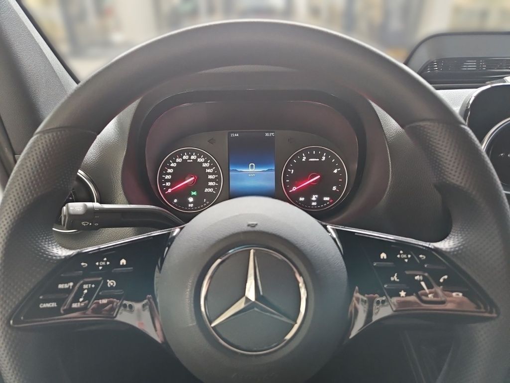 Fahrzeugabbildung Mercedes-Benz Sprinter 317 Kasten L3H2 RFK 270° Türen Tempomat