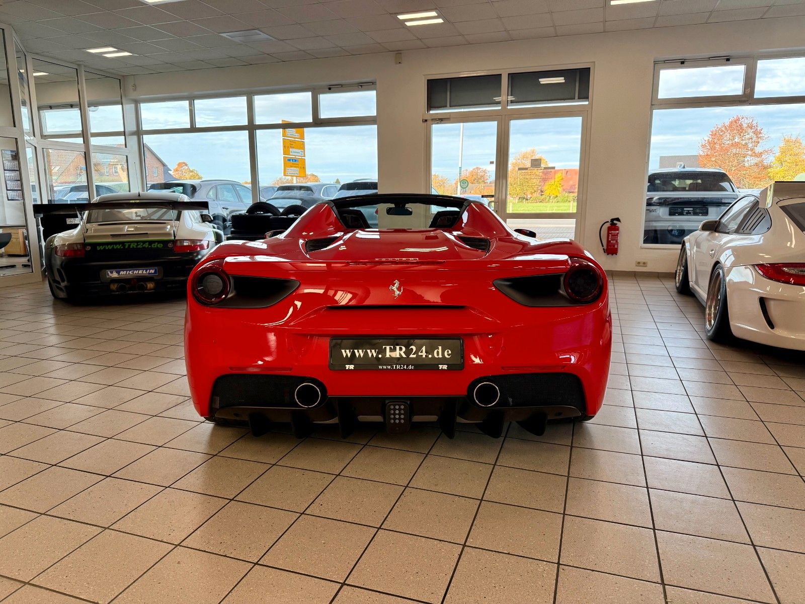 Fahrzeugabbildung Ferrari 488 Spider F1 LIFT / RACINGSEATS / KAMERA