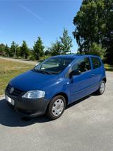 Volkswagen Fox 1.2 - *Inspektion neu*-*Top Zustand*(Bj. 09) - Volkswagen Fox: 1.0