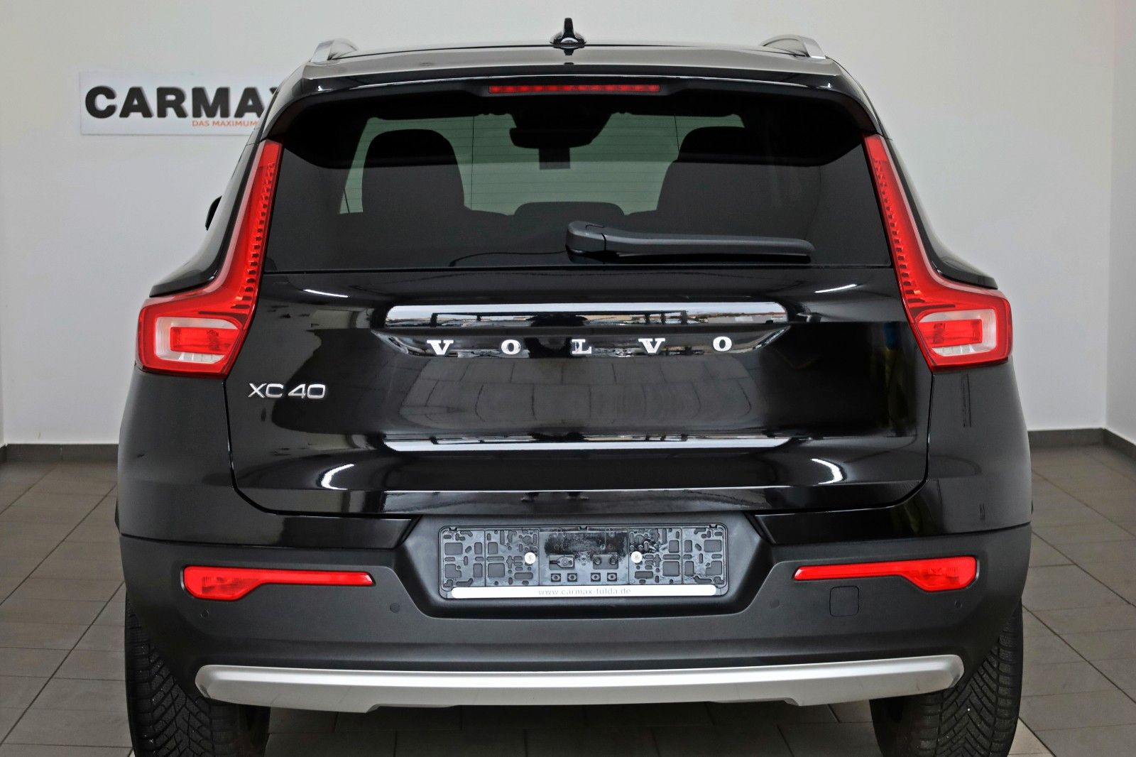 Fahrzeugabbildung Volvo XC40 Momentum Pro,Navi,LED,SH,Kamera,H&K,Carplay