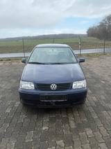 Volkswagen VW Polo 6n2 1.4 TÜV neu - Volkswagen Polo aus 2001: 1.4