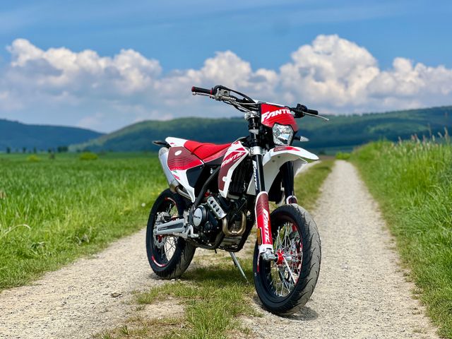 Fantic XMF 125 Supermoto Perf. |  % Local Hero Deal %"