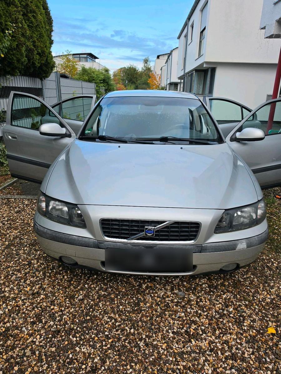 Volvo S60