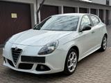 Alfa Romeo Giulietta"Sprint Sport"/Leder/Xenon/PDC/Multi. - Alfa Romeo Giulietta in Duisburg