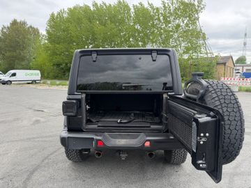 Jeep Wrangler - 7