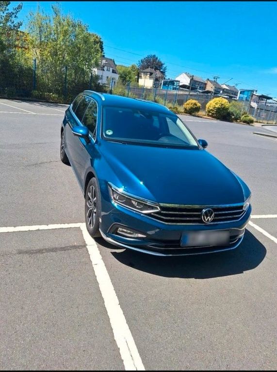 Image of Volkswagen Passat Variant