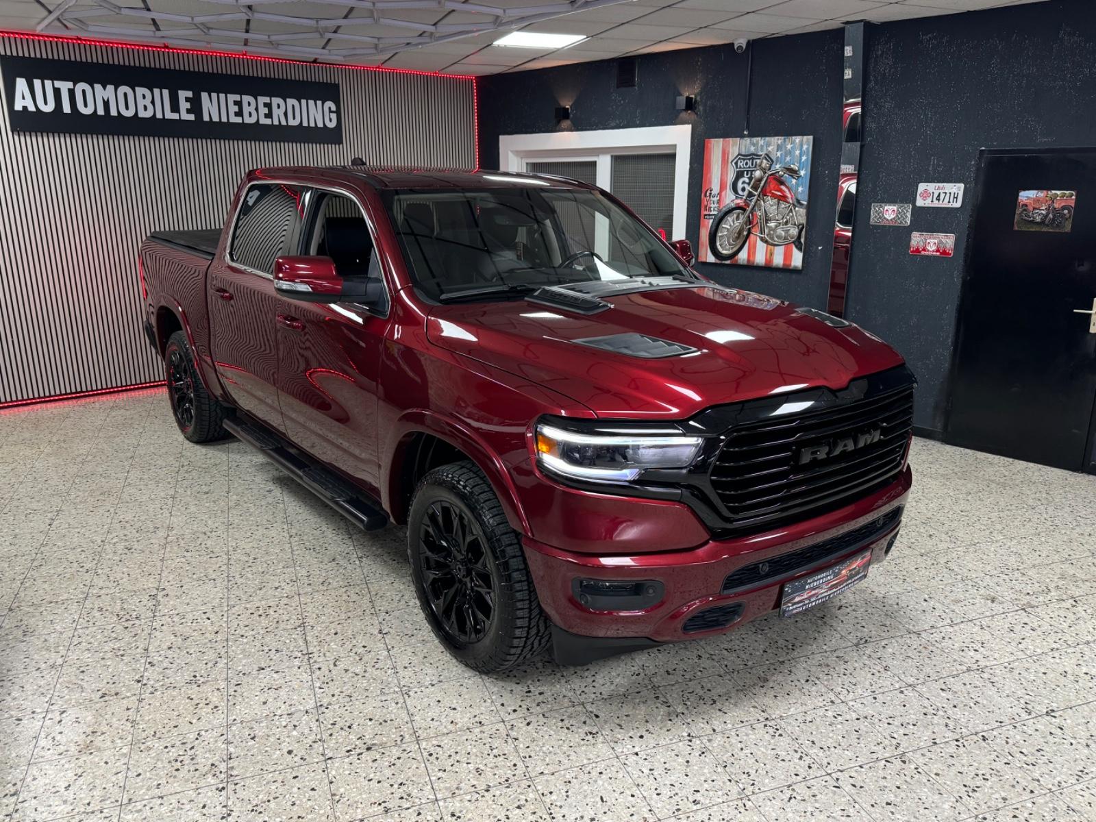 Dodge RAM 5.7 V8 HEMI 4X4 Laramie / CrewCab / 12 Zoll