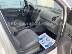 Fahrzeugabbildung Volkswagen Caddy 1.6 TDI Navigation