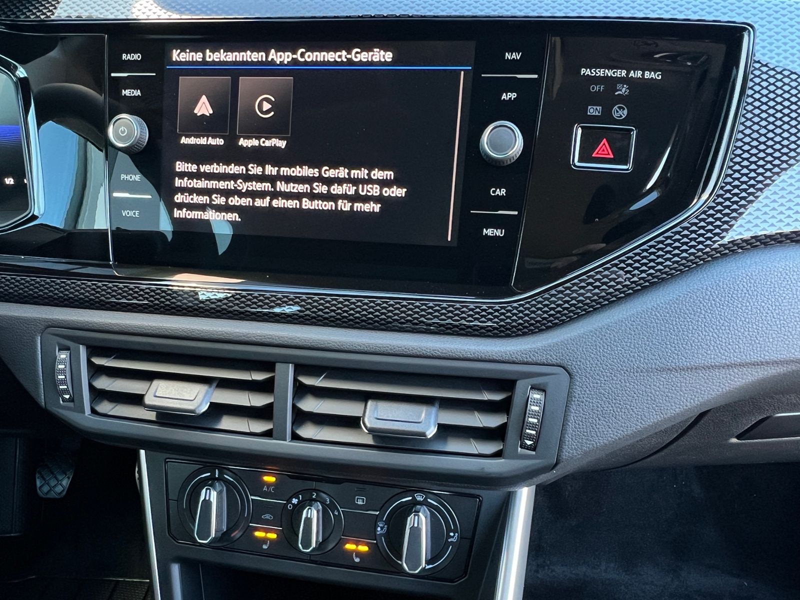 Fahrzeugabbildung Volkswagen Polo Life 1.0 TSI *LED, Klima, Sitzhzg., App-Con