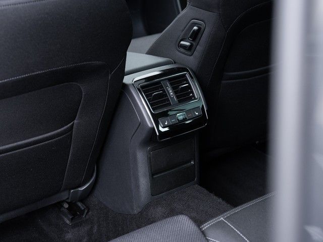 Superb Combi Style iV AHK PANO STANDH MATRIX
