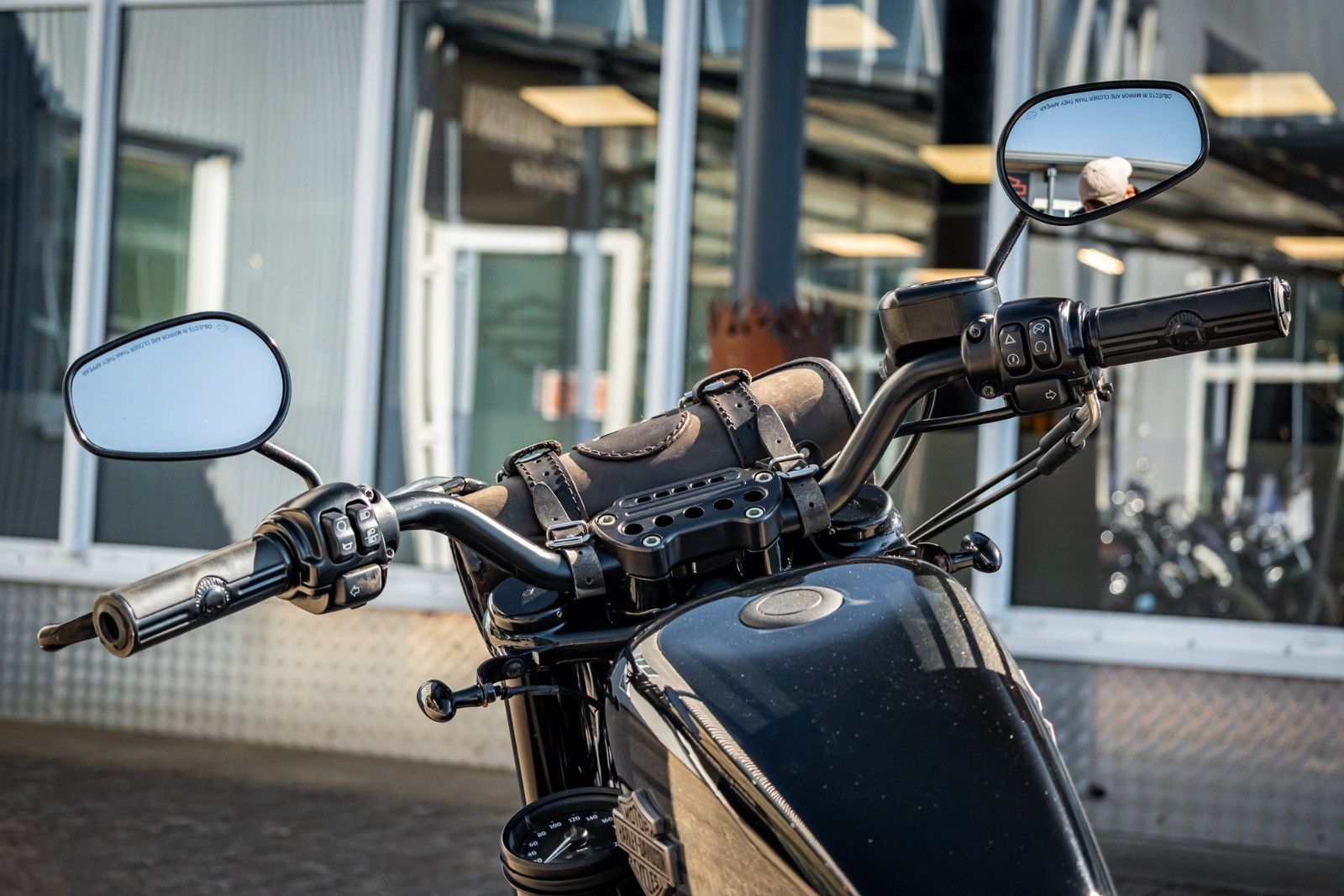 Fahrzeugabbildung Harley-Davidson XL1200X SPORTSTER FORTY-EIGHT - Falcon Auspuff -