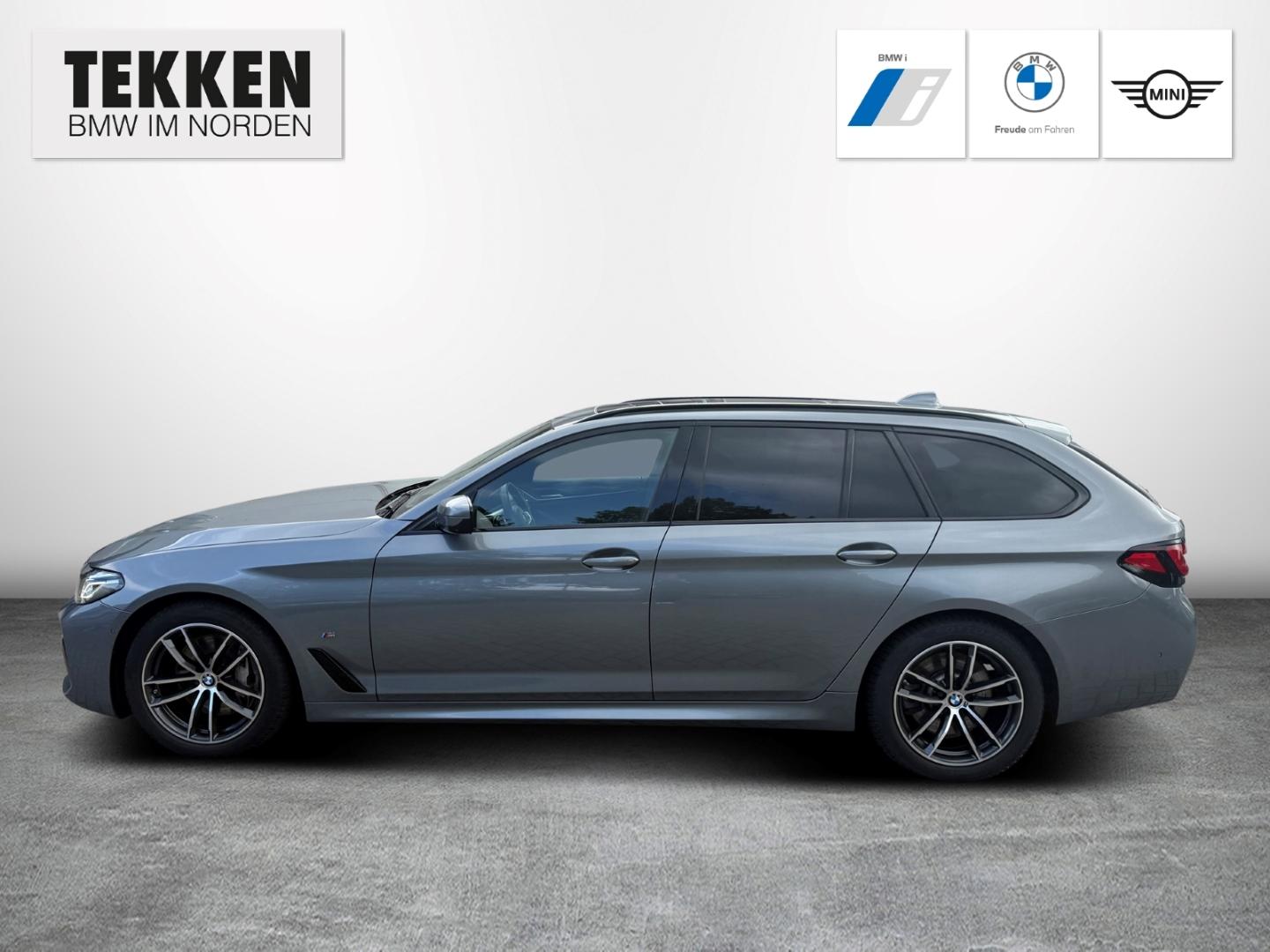 BMW 530 d Touring M-Sport/HUD/HiFi/RFK/AHK/Pano