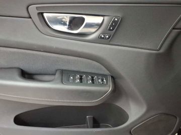 Volvo XC60 - 4