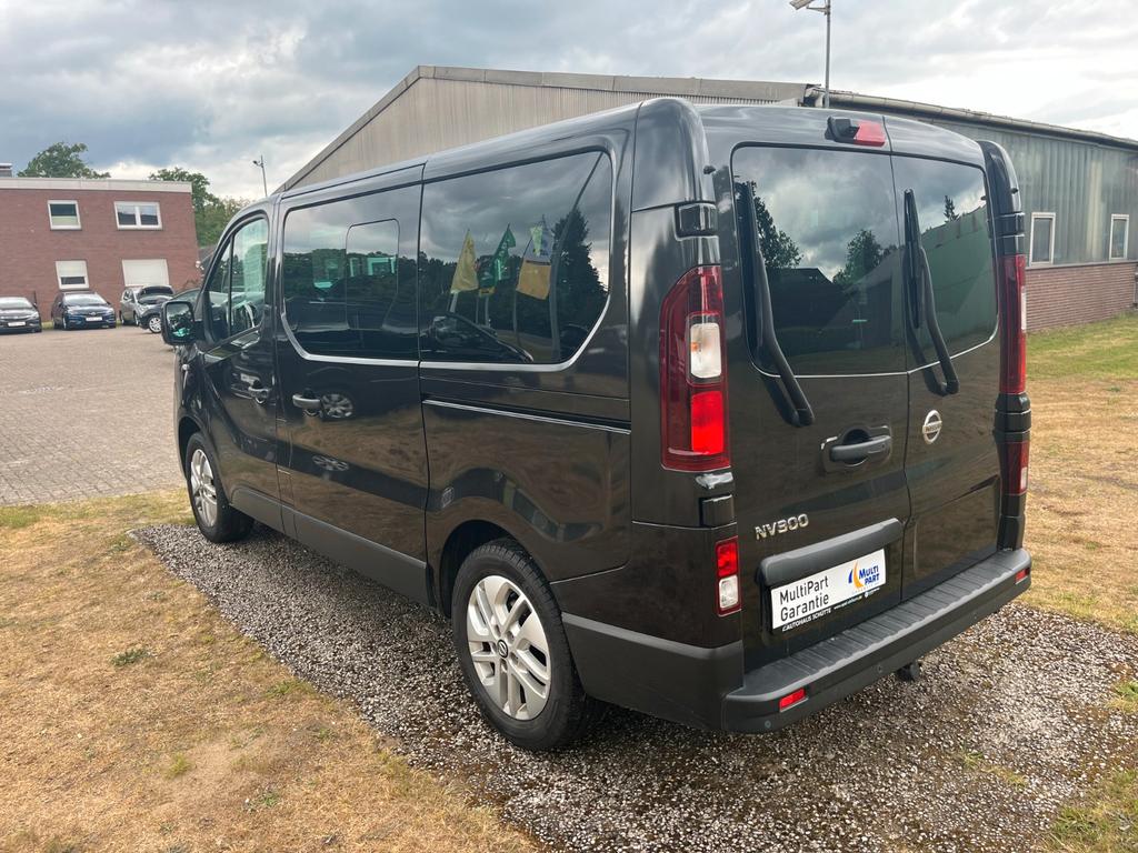 Nissan NV300