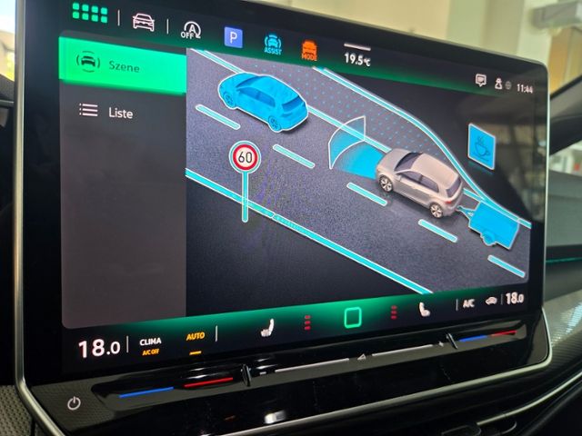 Golf Style 1.5 TSI LED+ PANO DCC AHK ERGO NAV AP