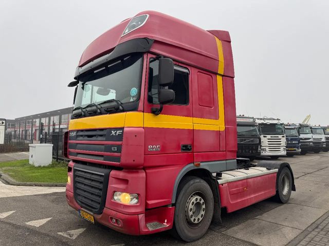 DAF XF 105.460 4X2 - EURO 5 + FULL SPOILER + NL TRUC