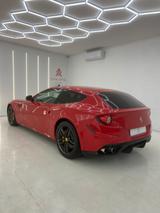Ferrari FF 6,3 V12 4x4 - - gebrauchte Ferrari Limousine