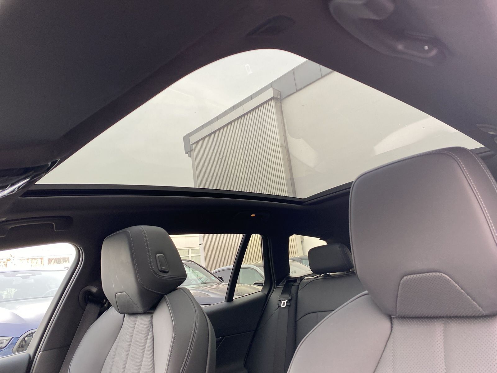 BMW i5 - Bild 22