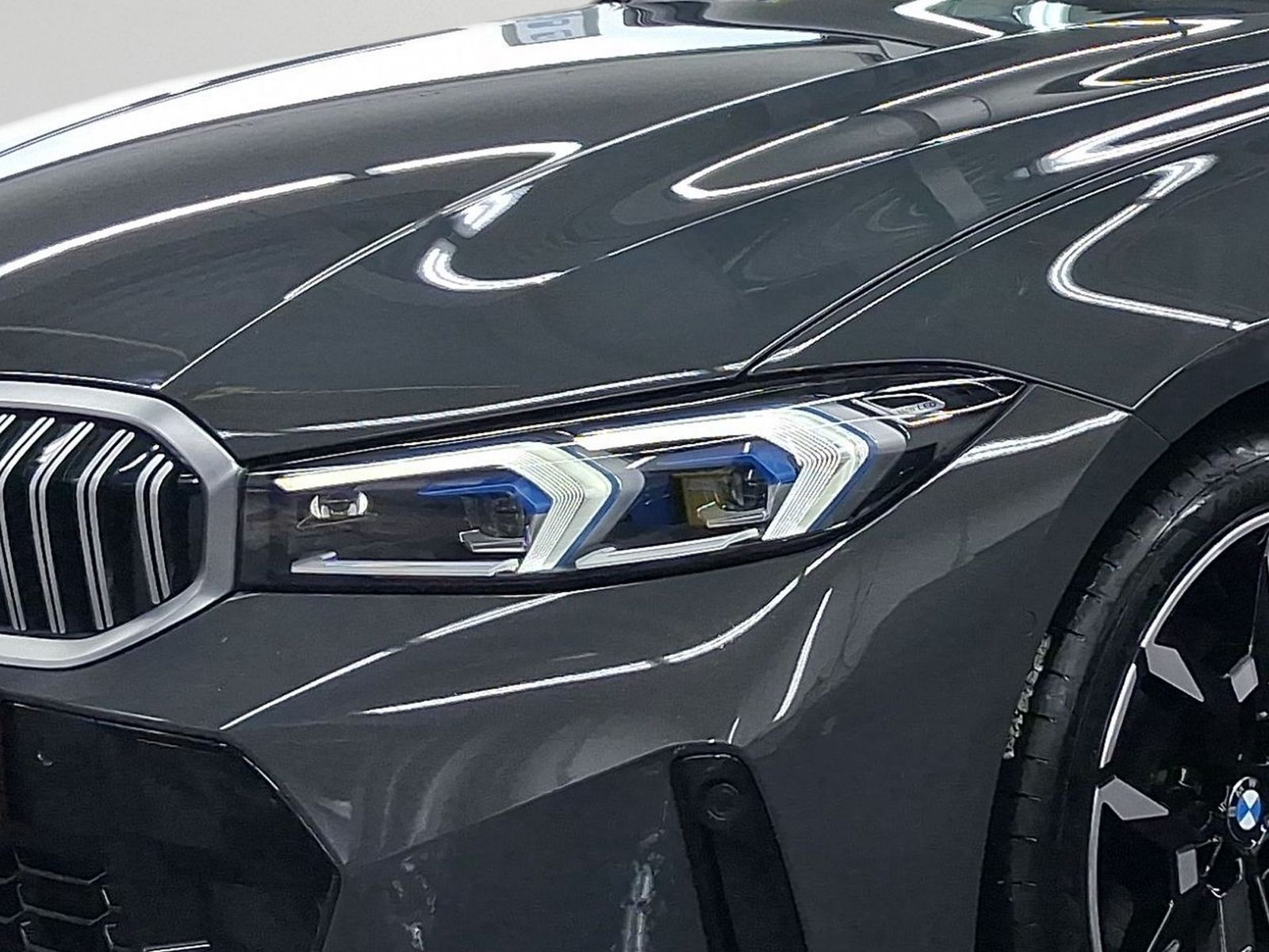 BMW 320i M-Sport akt. Geschwindigkeitsregelung Akust foto 5