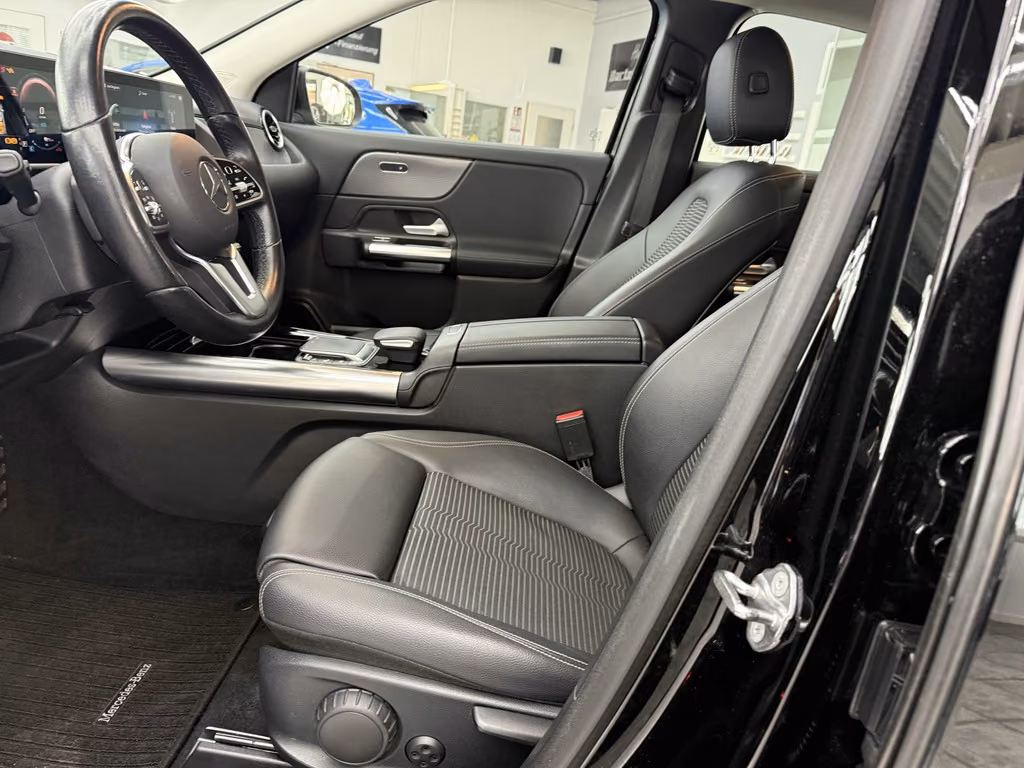 Mercedes-Benz GLA e, 1 Hand, Leder, Kamera, Widescreen, миниатюра 16