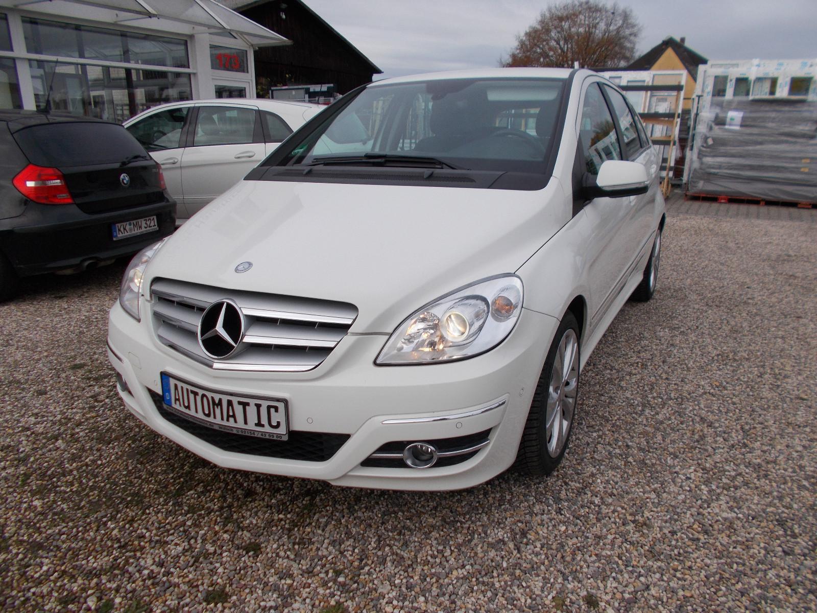 Mercedes-Benz B 180  autom.  Alu mit Allwetterreifen