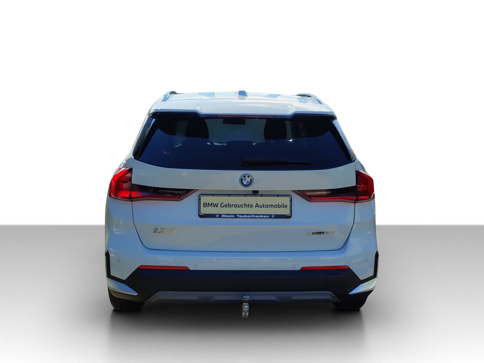 BMW iX1 xDrive30 AHK CAM M-Fwk SH NAVI PRIVACY foto 3