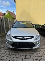 Hyundai i30 1.6 Comfort Automatik Comfort - Hyundai i30 Comfort mit Benzin-Antrieb