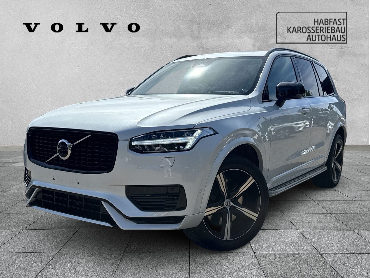 Volvo XC90 Ultimate Dark Plug-In Hybrid AWD 7-Sitzer H foto 1