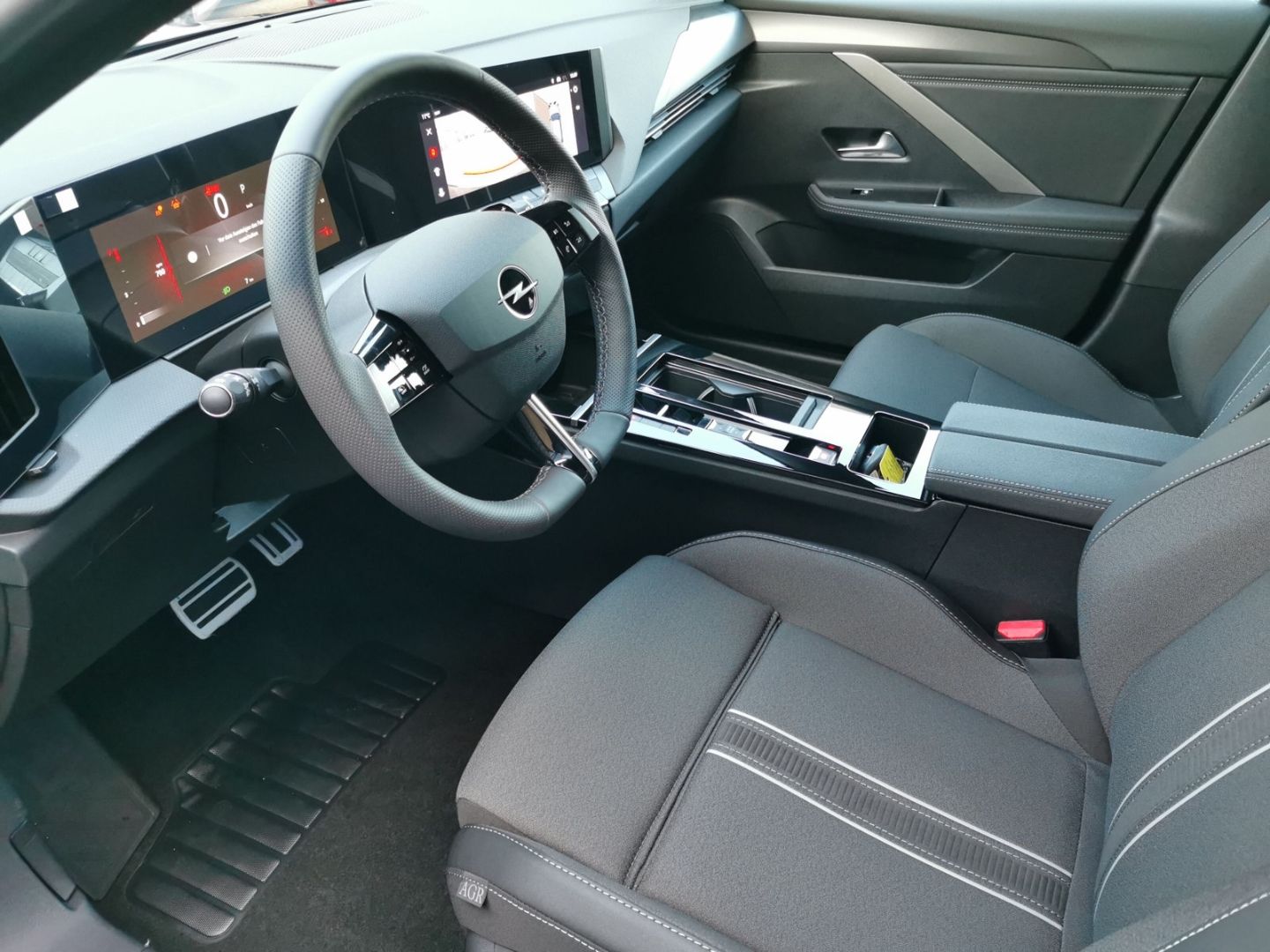 Fahrzeugabbildung Opel Astra Sports Tourer GS Navi digi.Cockpit LED SHZ