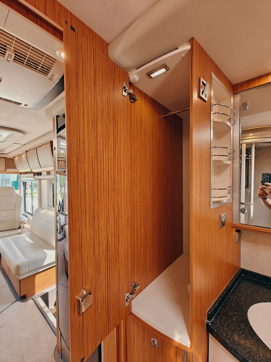 Fahrzeugabbildung Concorde CHARISMA III 900 M - EUROCARGO - VIELE EXTRAS!