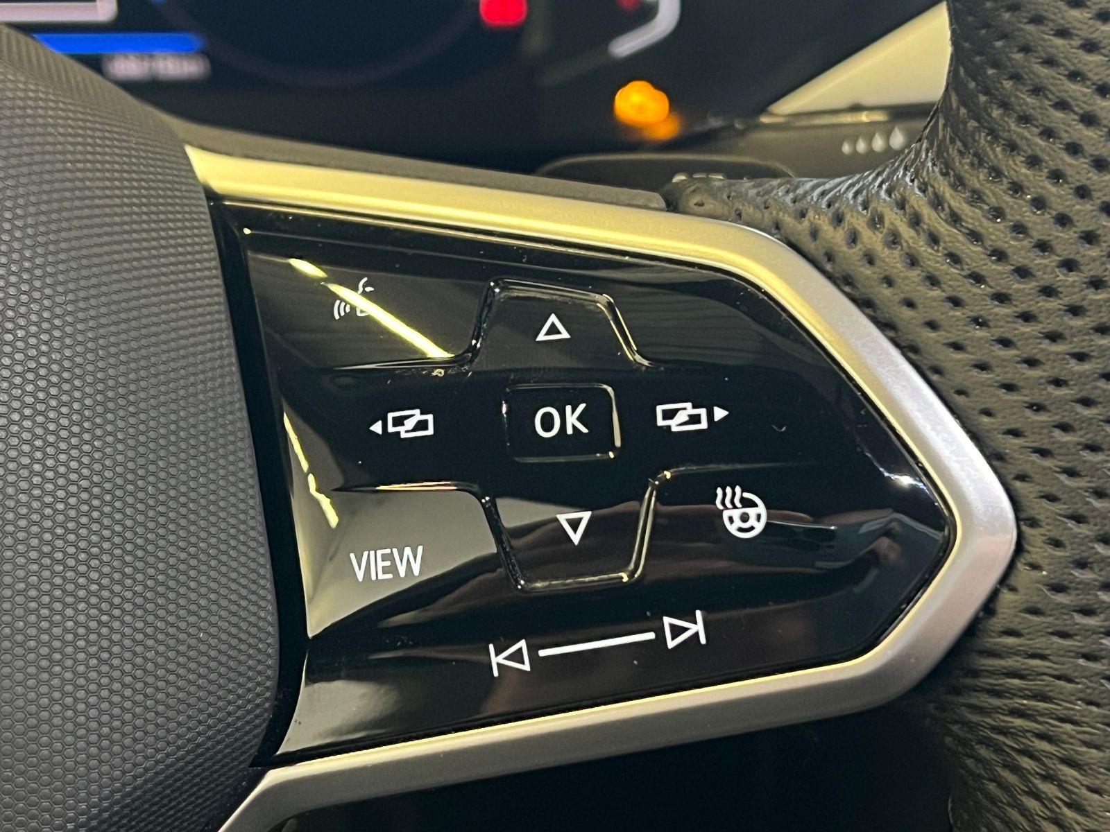Fahrzeugabbildung Volkswagen Arteon Shooting Brake R-Line 2.0 TDI DSG 4Motion