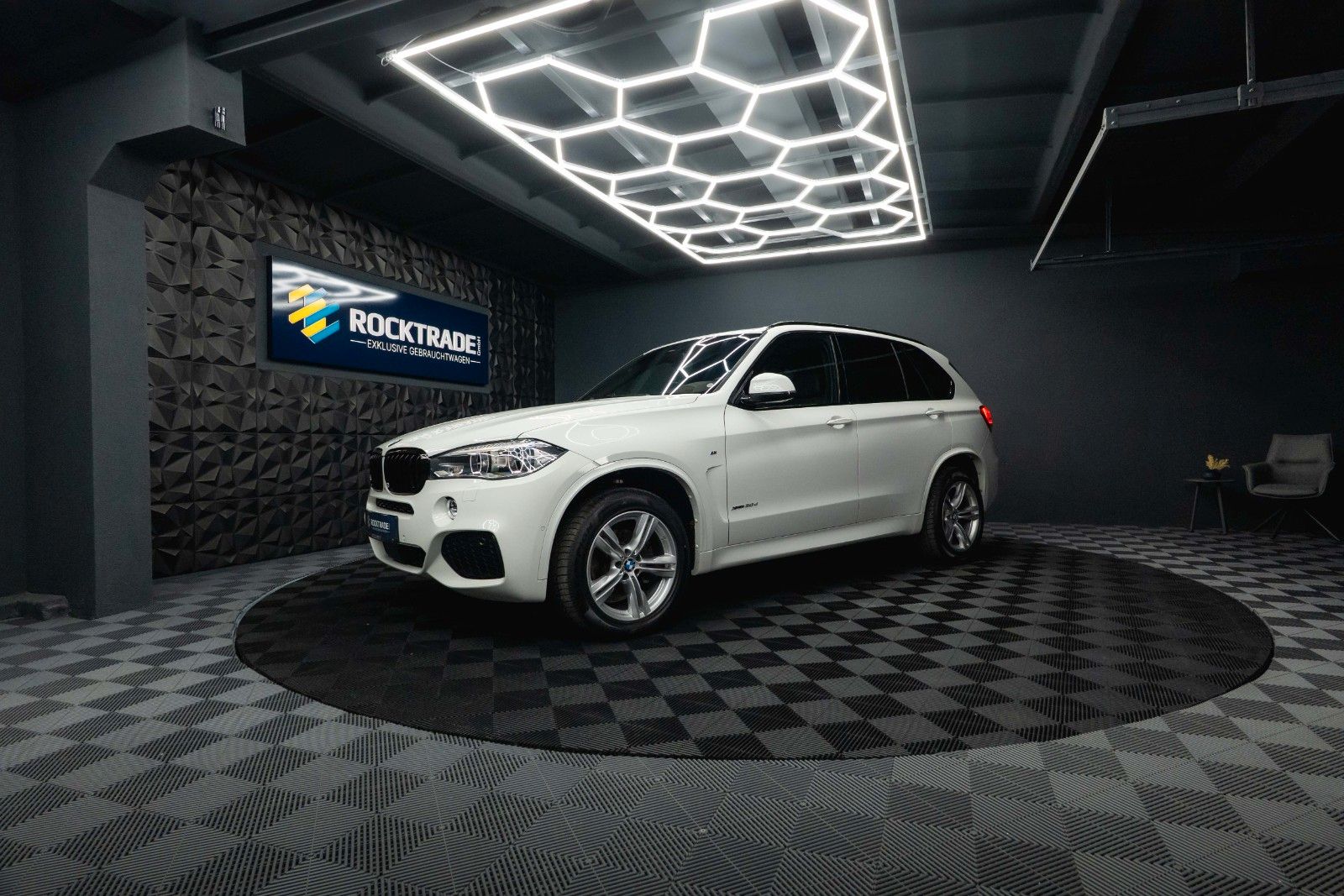Fahrzeugabbildung BMW X5 xDrive 30d M Sport Shadow Line *ACC*LED*HU*