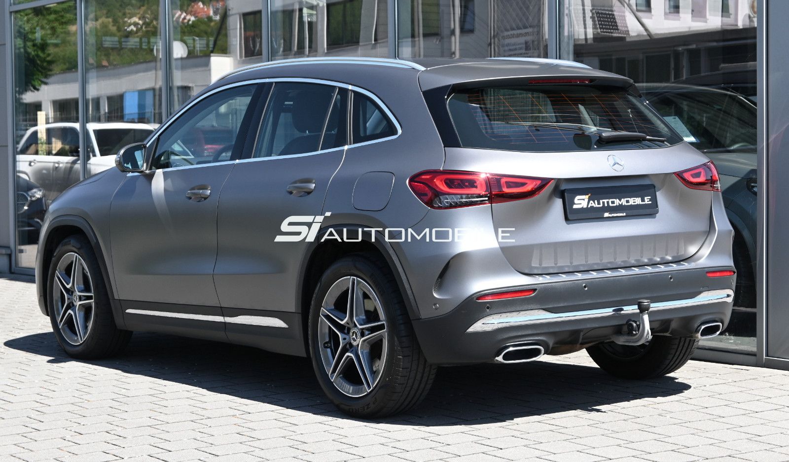 Fahrzeugabbildung Mercedes-Benz GLA 220 d 4M. AMG °ACC°AHK°STHZG°360°8x19-ZOLL°