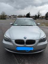 BMW 525i  e60 - BMW 525: 525i E60