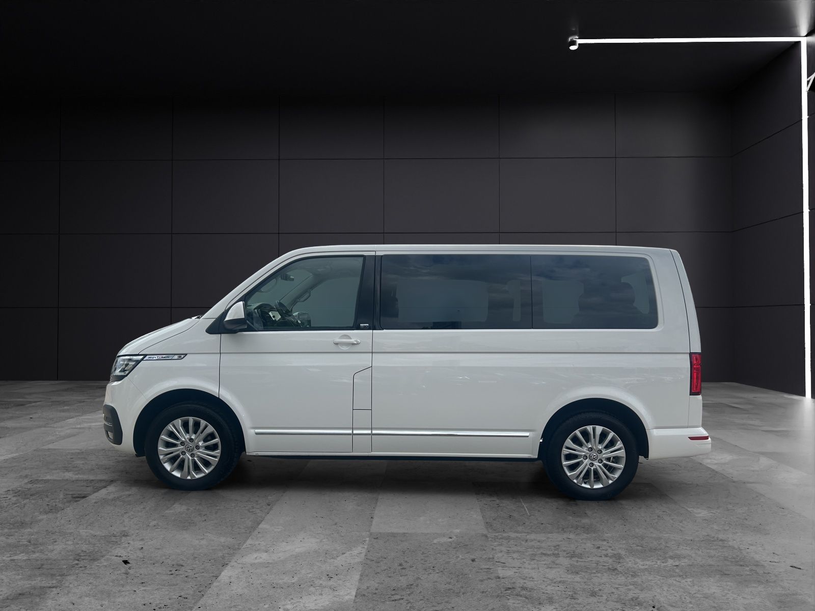 Fahrzeugabbildung Volkswagen T6 Multivan T6.1 TDI Gen Six NAVI AHK LED STANDH