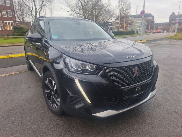 Peugeot 2008 Allure*1.Hand*Full LED*Navi*Kamera