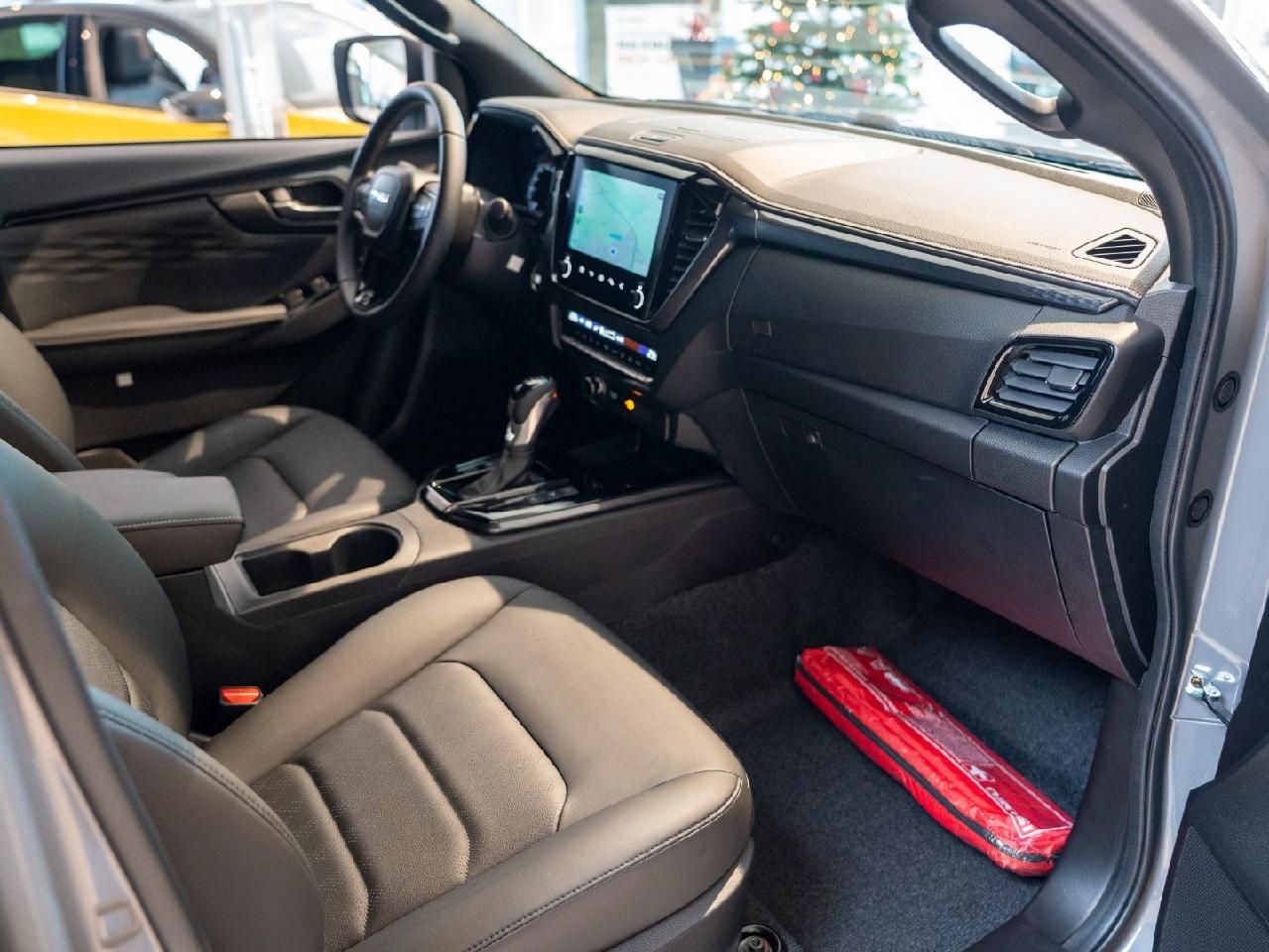 Fahrzeugabbildung Isuzu D-Max Double Cab 4WD V-CROSS